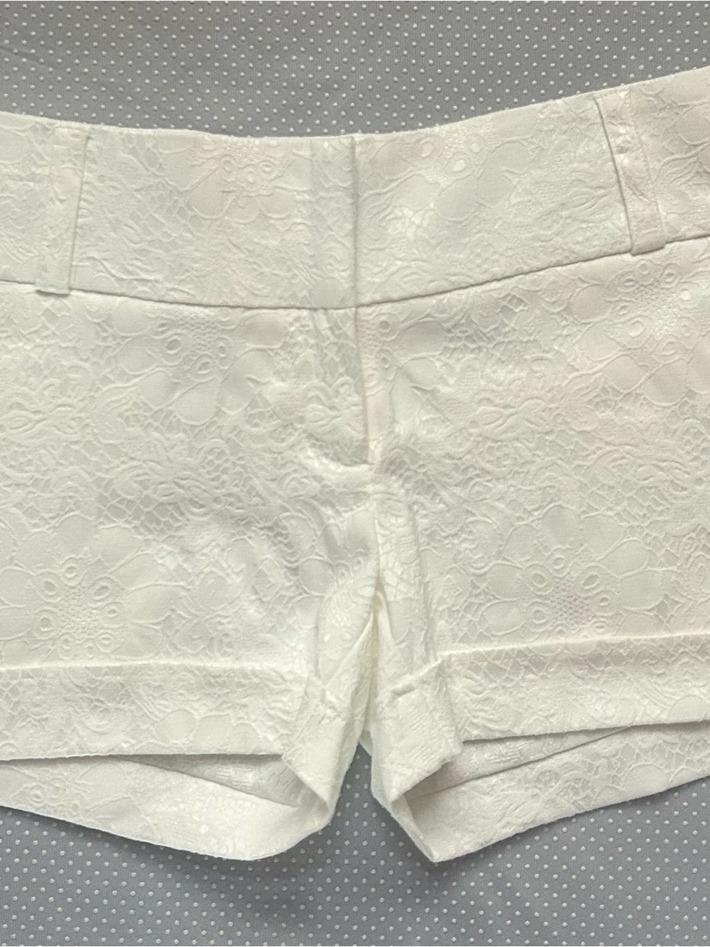 Maurice’s White Floral Lace Women’s Shorts